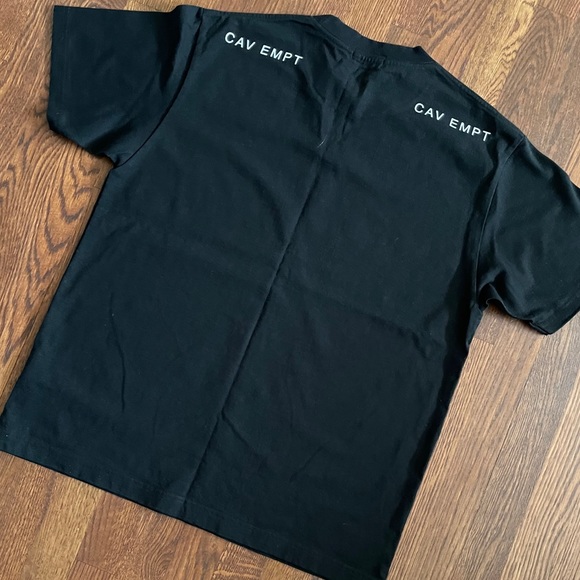 NWOT Men’s Cav Empt TShirt - Picture 2 of 6